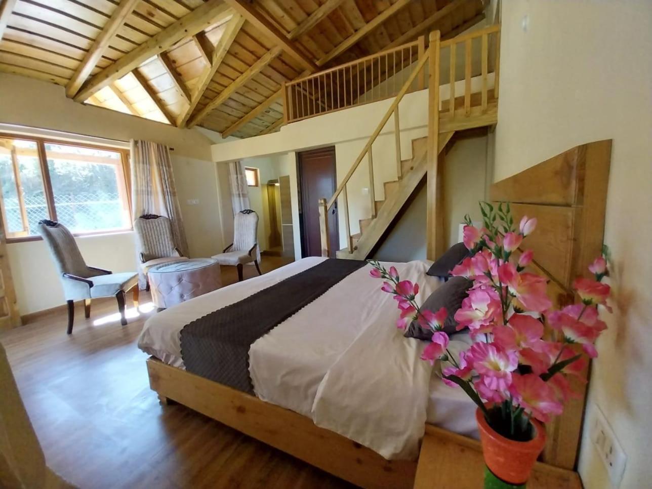 Hotel Anmol Paradise Mukteshwar Zewnętrze zdjęcie